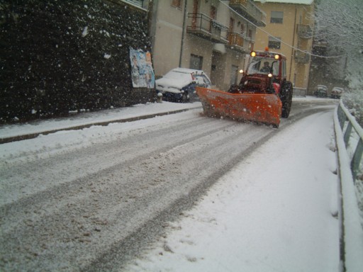  Image name: DSCF5067.JPG 
 width: 512 pixel 
 height: 384 pixel 
 Size: 54897 bytes 
 Click to enlarge 